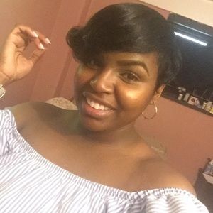 Meet your Posher, Cavona